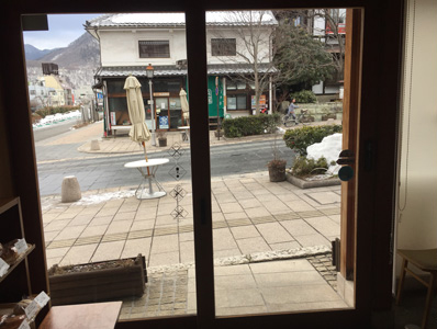 長野市 店舗 窓フィルム工事 Before 写真