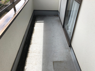 長野市石渡 T様邸 ベランダ防水・基礎塗装工事 Before 写真
