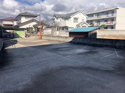 長野市高田 事務所 駐車場白線引き工事 Before 写真