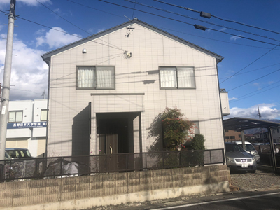 長野市東和田で 戸建て住宅の塗装工事を行いました Before 写真