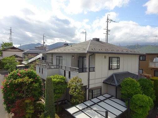 長野市中越で、外壁塗装と屋根のカバー工法を行いました｜ディプロマット 写真