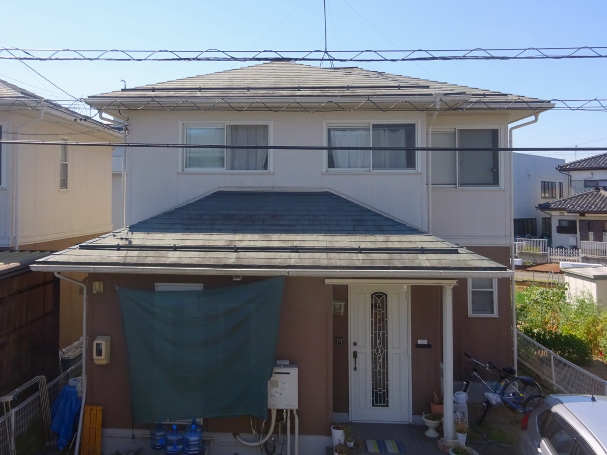 長野市高田　賃貸住宅　屋根カバー工法と外壁塗装工事 Before 写真